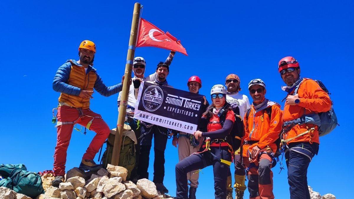 Kızılkaya Tırmanışı